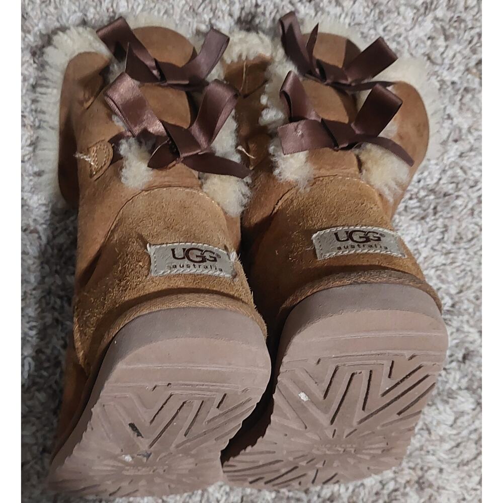 UGG metro short bow Chestnut Boots SZ 6 - Picture 7 of 14